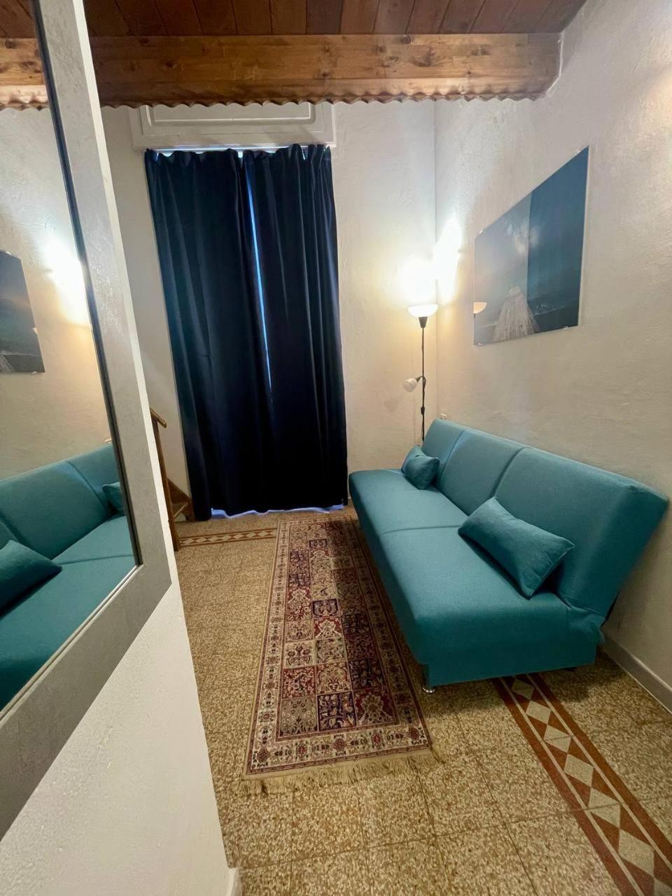 Onlyrooms V - Central & Train Station Cagliari Rom bilde