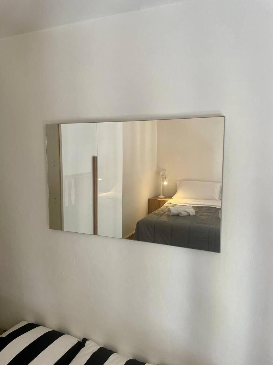 Onlyrooms V - Central & Train Station Cagliari Rom bilde